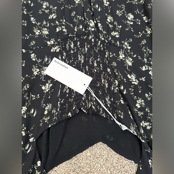 Reformation floral midi open back dress size 8 - Picture 4 of 7